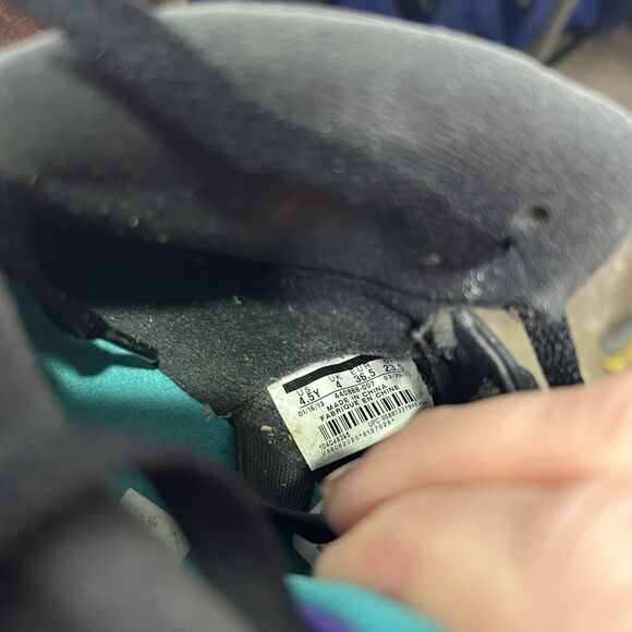 Nike Shoes Air Jordan 5 Retro GS “Black Grape” 2024 - Picture 8 of 8